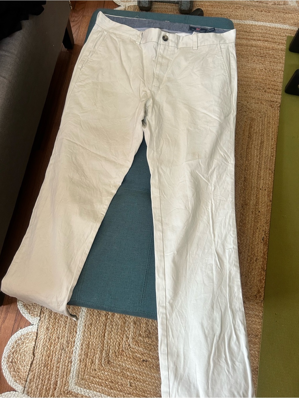 Vineyard Vines Men's Light  Chinos Breaker Pant 34x32